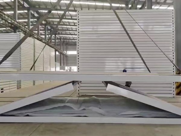 折疊打包箱